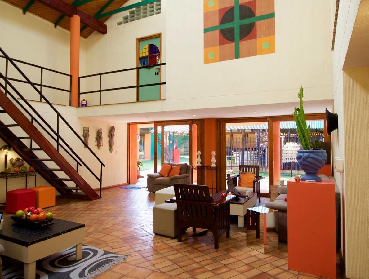 Flatdog Lodge Victoria Falls Dış mekan fotoğraf