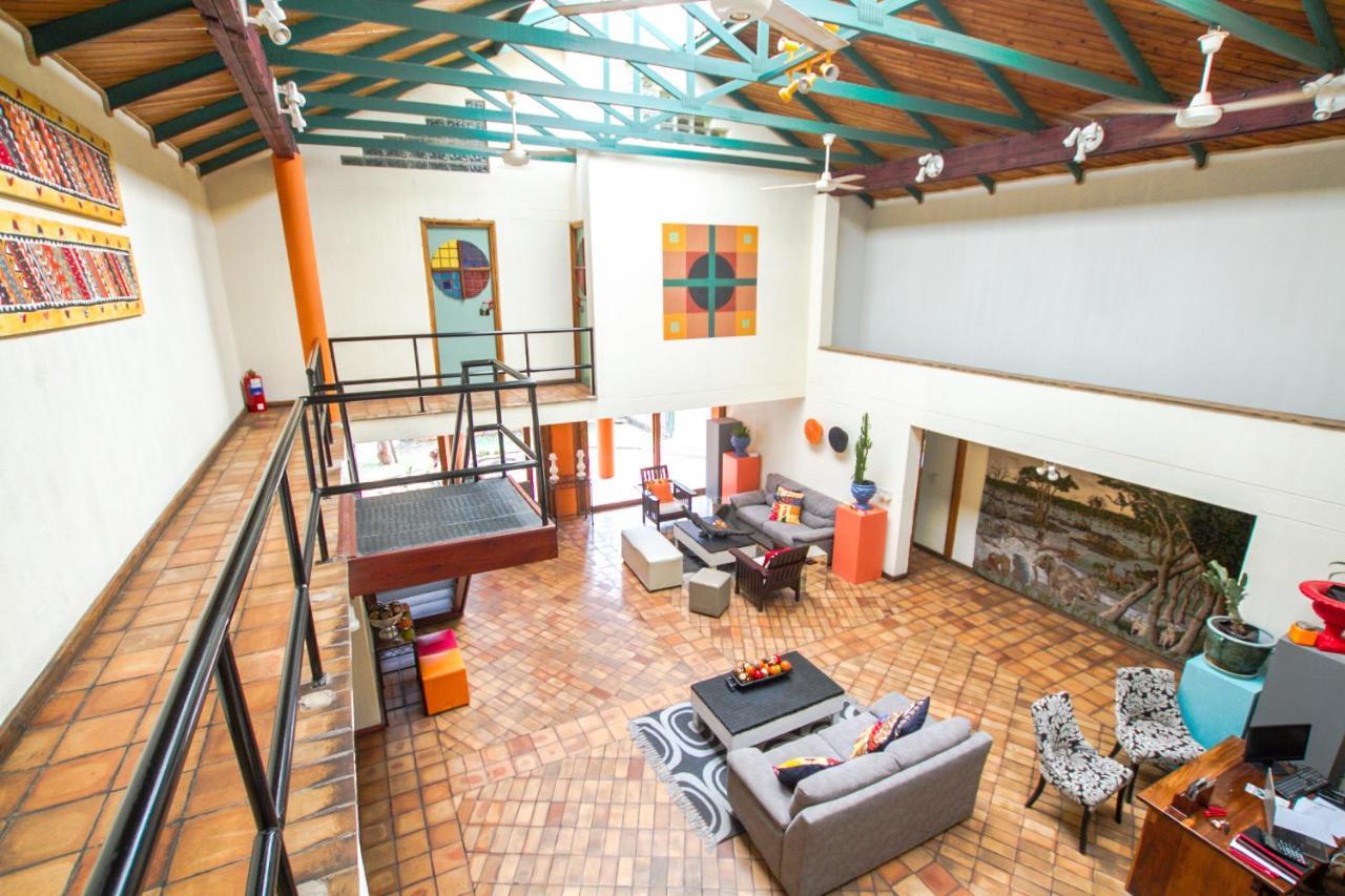 Flatdog Lodge Victoria Falls Dış mekan fotoğraf